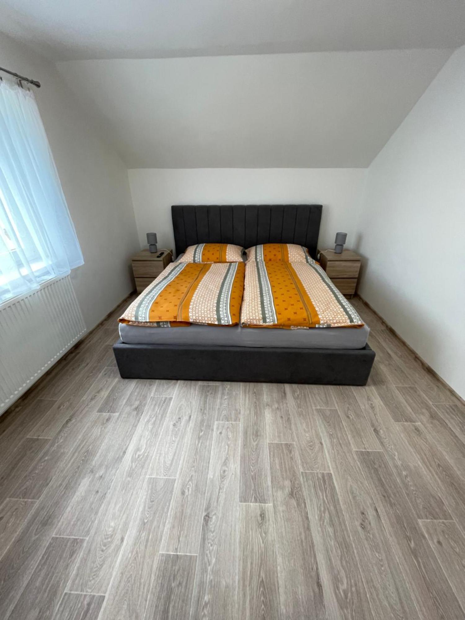 Apartmany Ferie Decin Esterno foto